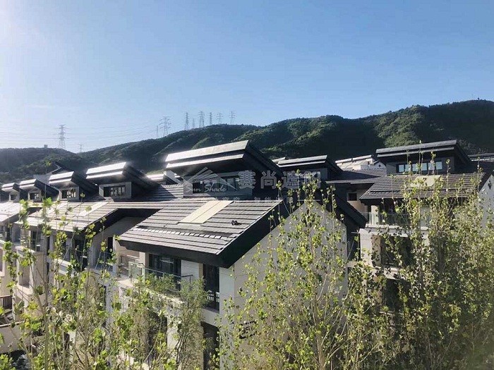 遠(yuǎn)洋天著機(jī)翼百葉頂部遮陽工程實(shí)景照